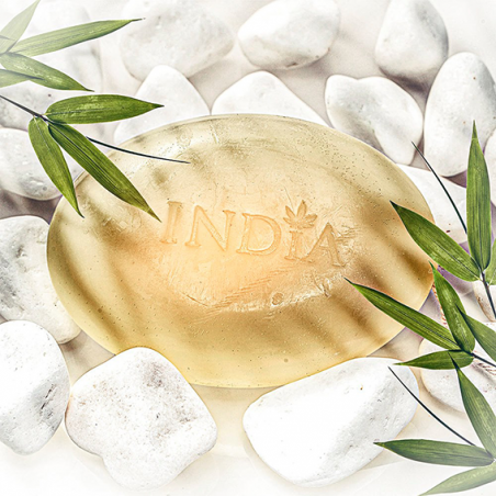 jabón con aceite de cáñamo orgánico